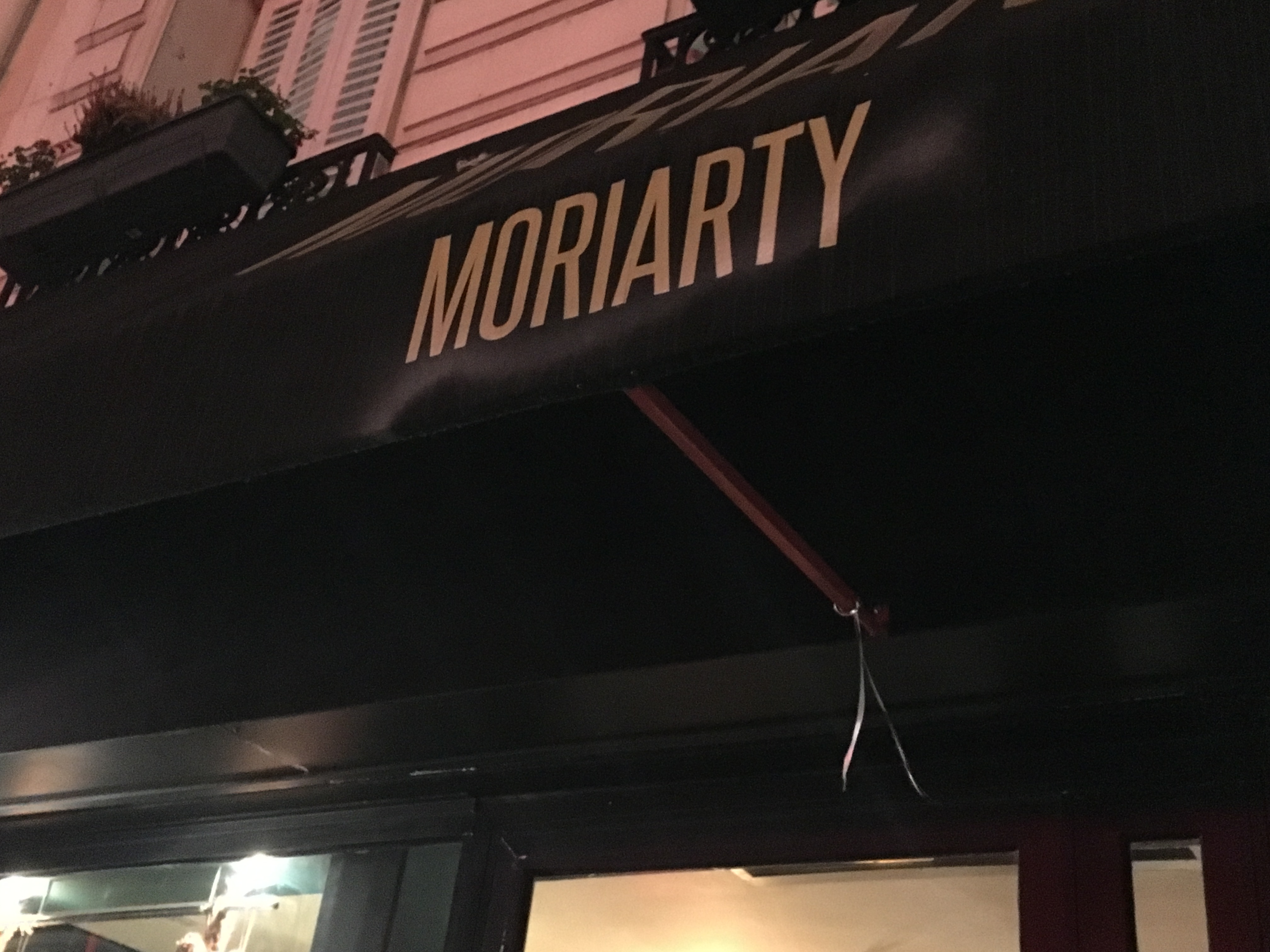 Diner chez Moriarty